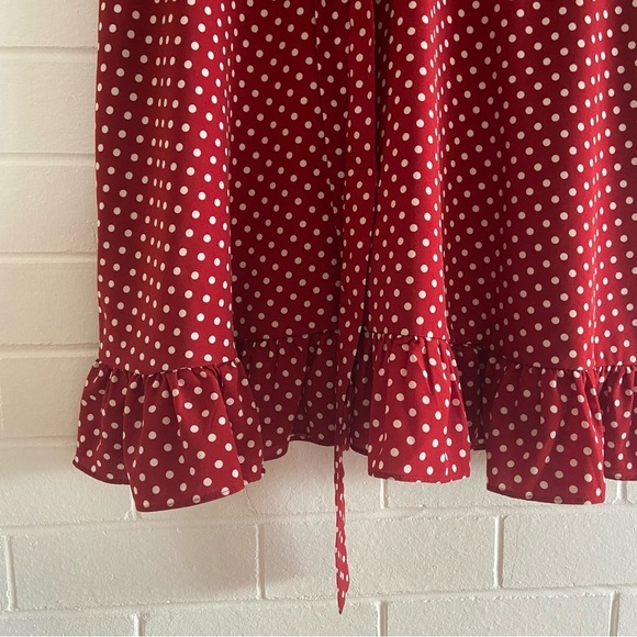 Showpo red and white polka dot dress with fabric tie  Size 20 - Picture 11 of 15